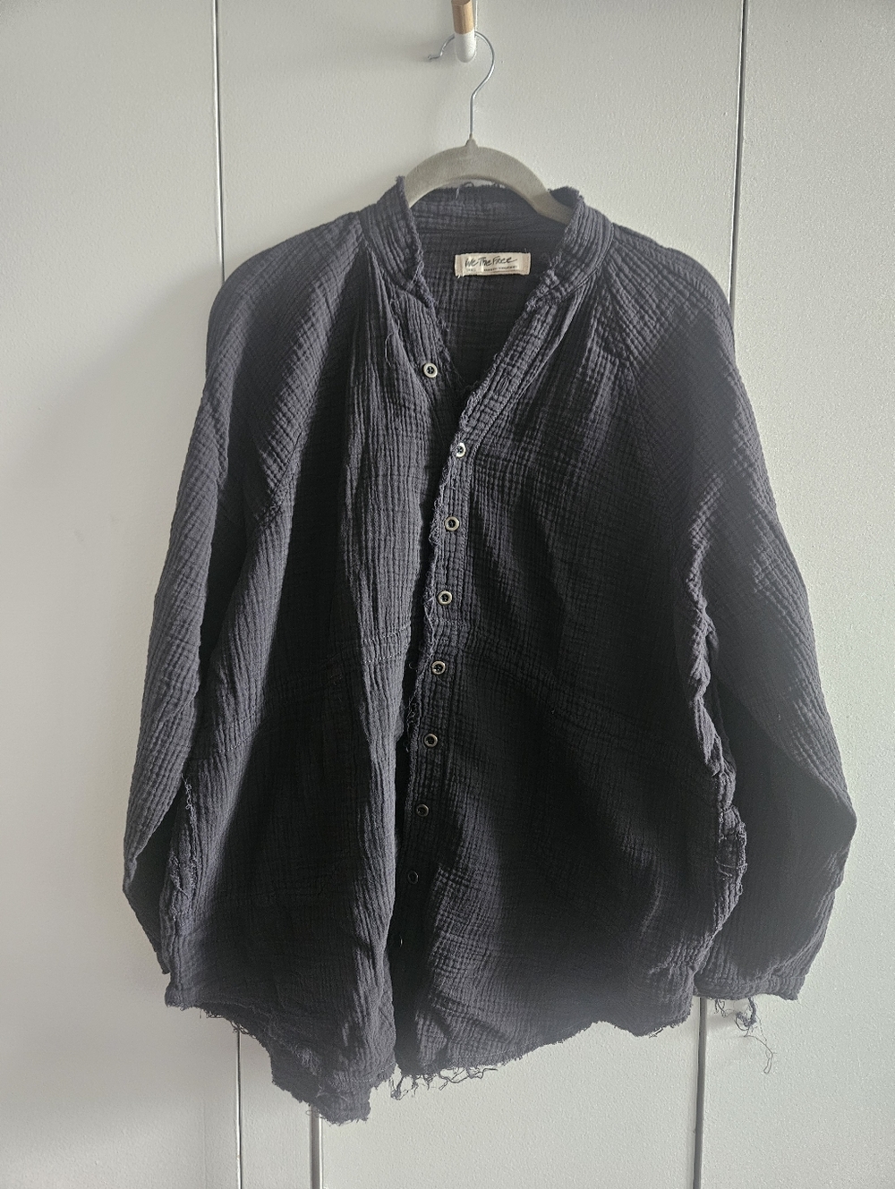 Women's Size S Free People Black Button-Front Textured Shirt